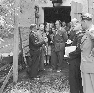 Pigsty: Soviet delegation
