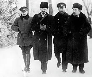 Negotiate: Soviet delegation in Brest-Litovsk, 1918