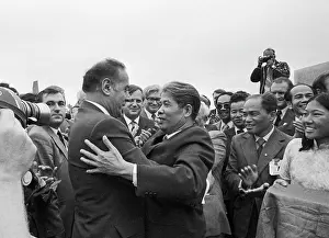 Vietnamese: Soviet delegation visits Hanoi, 1983