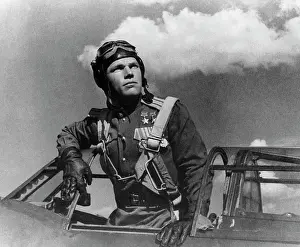 Kozhedub: Soviet fighter pilot I. Kozhedub