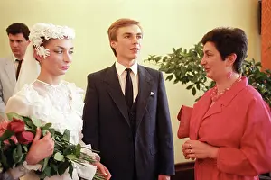 Usova: Soviet figure skaters Maya Usova and Alexander