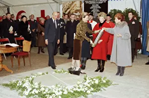 US and Soviet first ladies visit Switzerland