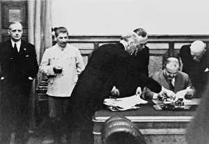 Hilger: Soviet Foreign Minister Molotov signs the ?