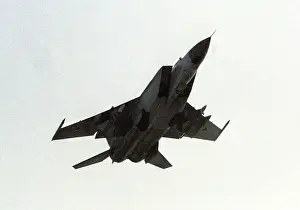 Interceptor: Soviet interceptor and bomber MiG-25