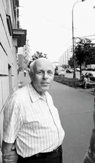 Vlasov: Soviet nuclear physicist Andrei Sakharov, 1988