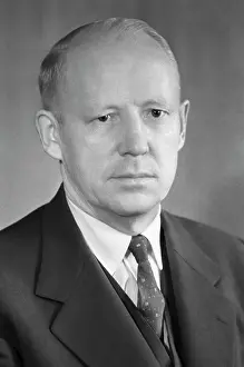 Federative: Soviet party functionary S.G. Lapin