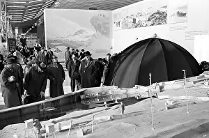 Drifting: Soviet Pavilion at Brussels World Fair