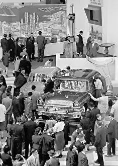 Inspect: Soviet pavillion at Brussels World?s Fair
