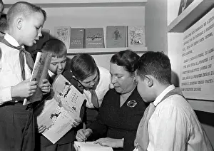 Yevgeny: Soviet poet Agniya Barto and her young readers, 1966