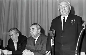 Researcher: Soviet polar explorers hold anniversary meeting, 1967