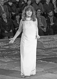 Pugacheva: Soviet pop singer Alla Pugacheva at Moscow Circus