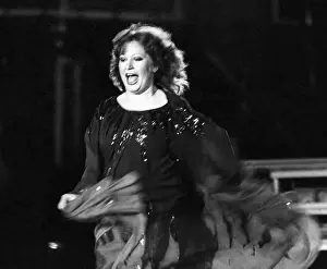 Olimpiyskiy: Soviet pop singer Alla Pugacheva at Olimpiyskiy