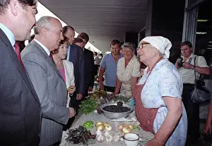Stavropol: Soviet President Gorbachev visit Stavropol Territory, 1990