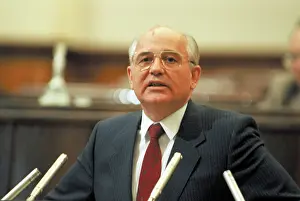 Rsfsr: Soviet President Mikhail Gorbachev, 1990