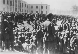 Mogilev: Soviet prisoners of war after Mogilev combat, WW2