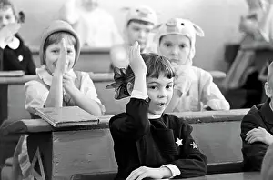 Schoolgirls: Soviet pupils during lesson, 1971