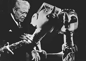 Obraztsov: Soviet puppeteer Sergey Obraztsov, 1976