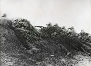 Lcgr1406: Soviet (Russian) soldiers held their fire until