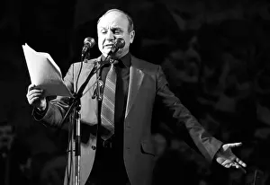Yatsina: Soviet satirist Mikhail Zhvanetsky at Arkady Raikin
