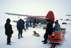 Mainland: Soviet SP-24 drifting polar station in Arctic, 1979