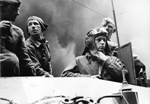 Linhart: Soviet tank - soldiers