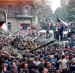 Libor: Soviet tanks - protest - Prague