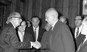 Peruvian: Soviet Union and Peru trade agreement initialing, 1968