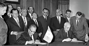 Peruvian: Soviet Union and Peru trade agreement initialing, 1968