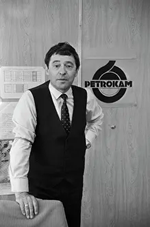 Synthetic: Soviet-West German Petrokam Enterprise
