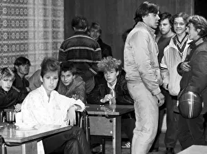 Shogin: Soviet youth, 1987
