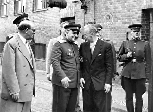 Freies: Soviets hand over the House of Broadcasting to senat of Berl