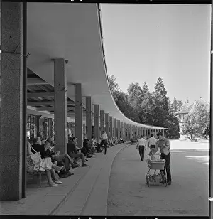 Zlin: Spa Luhacovice, colonnade, pram
