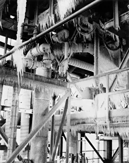 Segments: Space shuttle Challenger disaster. Icicles ?