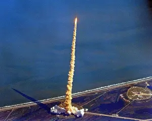 Liftoff: Space Shuttle Columbia on a pillar of exhaust ?