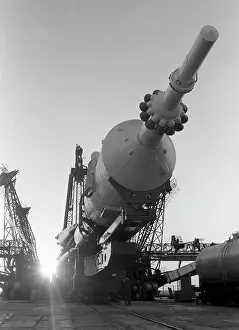 Mounting: Spaceship Soyuz T-14, 1985