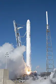 Orbits: SpaceX?s Falcon 9 rocket and Dragon spacecraft ?