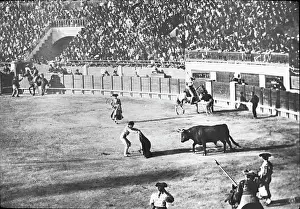 Capa: Spain - Bull Fighting - Suerte de Capa