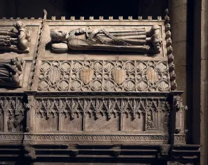 Mares: SPAIN. Vimbodi. Monastery of Poblet. Sepulchre