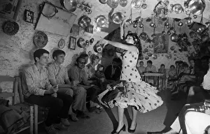 Mesmerised: SPANISH GYPSY DANCER