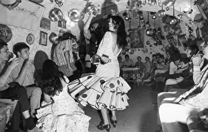 Mesmerised: SPANISH GYPSY DANCER