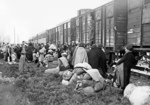 Fled: Spanish refugees are waiting for a transport, 1939