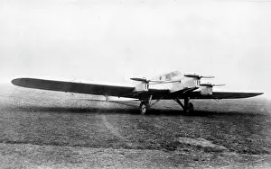 Mailplane: Spartan Mailplane (forward view, on the ground)