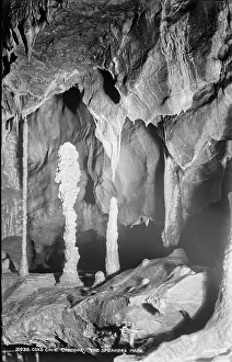Mysterious: The Speaker's Mace in Cox's Cave