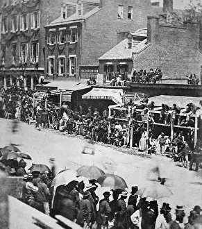 Lcgr1902: Spectators line Pennsylvania Avenue for the