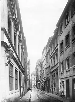 Leads: Sperlingsgasse in Berlin, 1931