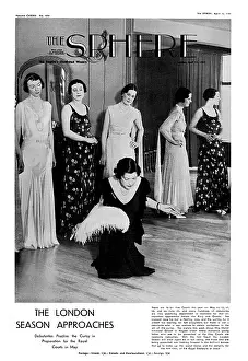 Curtsey: Sphere front cover - Debutantes practise the curtsey