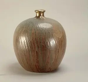 Spherical: Spherical pot