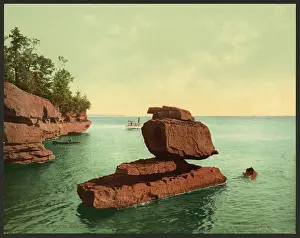 C1898: The Sphinx, Apostle Islands, Lake Superior
