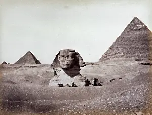 Menkaure: The Sphinx between the pyramids