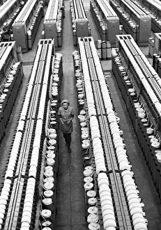 Spinner: Spinning room, 1976